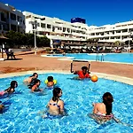 Ohtels Cabogata Hotel