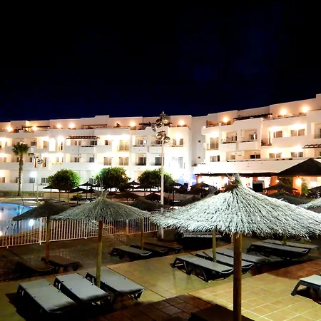 Ohtels Cabogata Hotel