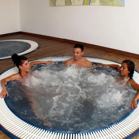 Hotel Ohtels Cabogata 4*